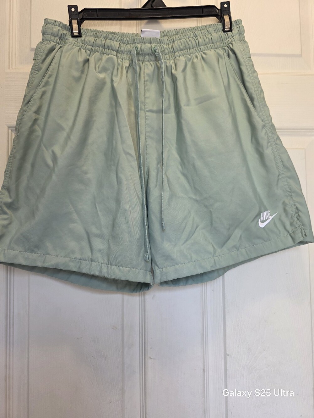 Nike Men’s Mint Green Athletic Shorts with Drawstring